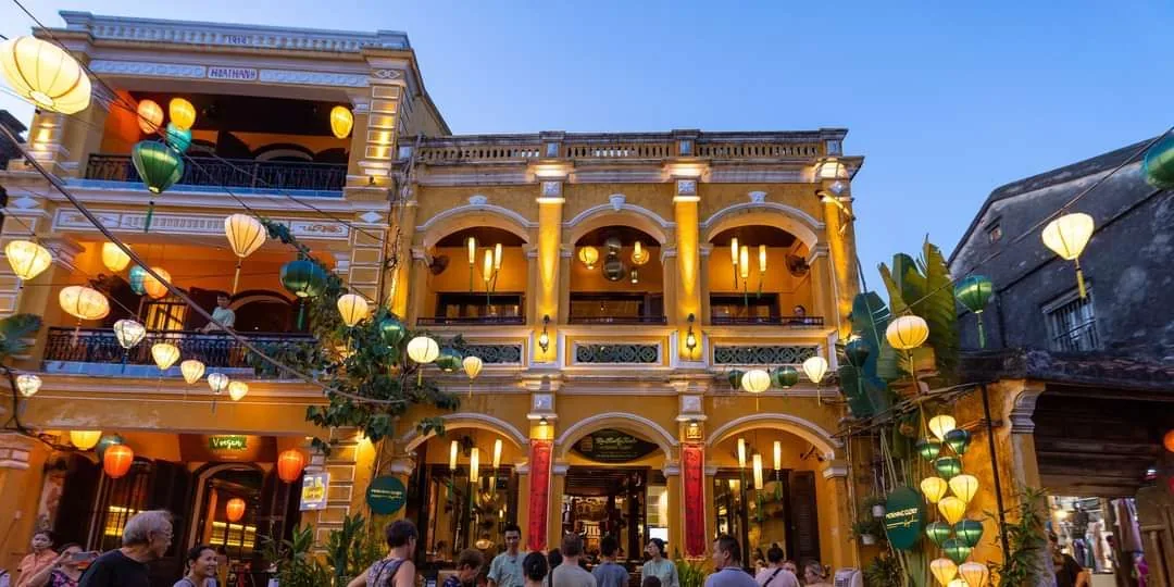 Morning Glory Restaurant Hoi An — cuisine locale vietnamienne