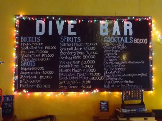 The Dive Bar Hoi An — bar animé soirées